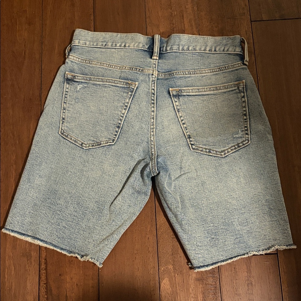 Old Navy Distressed Denim Shorts - Picture 2 of 3